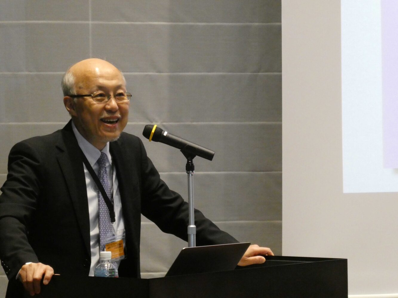 Dr. Nobukazu Nakasato receives Lifetime Achievement Award